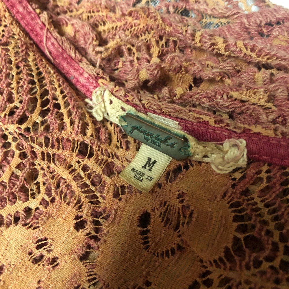 Fun top - Picture 4 of 4